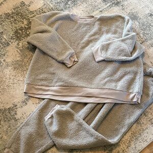 Simple Pleasures Fleece Sherpa Lounge Set (Unisex)